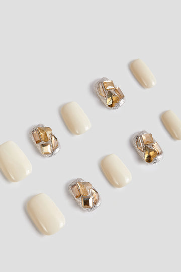 The Aura(WHITE)