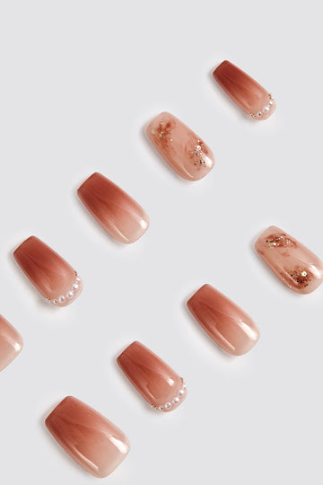 Flat White (NUDE)